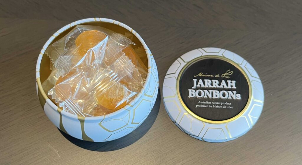 ウェルカムアメニティで受け取ったお菓子 JARRAH BONBONs